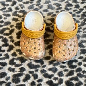Toddler size 6 Sparkle orange Crocs